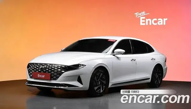 Hyundai Grandeur Le Blanc 2021