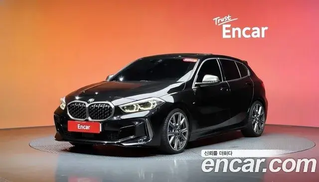 BMW 1-Series M135i xDrive 2023