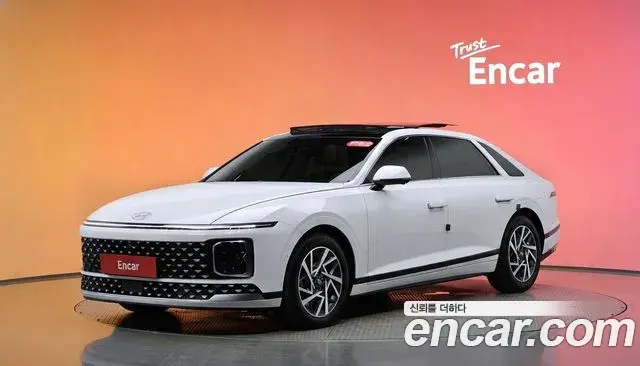 Hyundai Grandeur Exclusive 2025