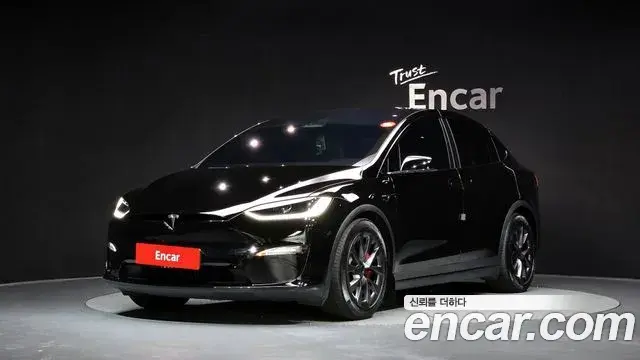 Tesla Model X Plaid 2023