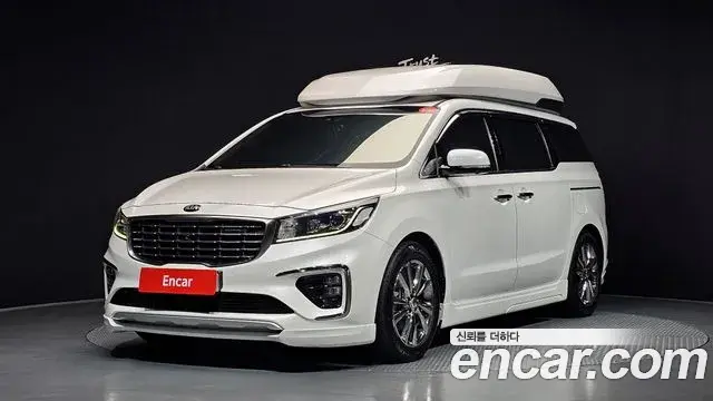 Kia Carnival 9-Seater Hi-Limousine Noblesse Special 2019