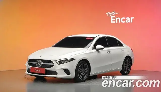Mercedes-Benz A-Class A220 Sedan 2021
