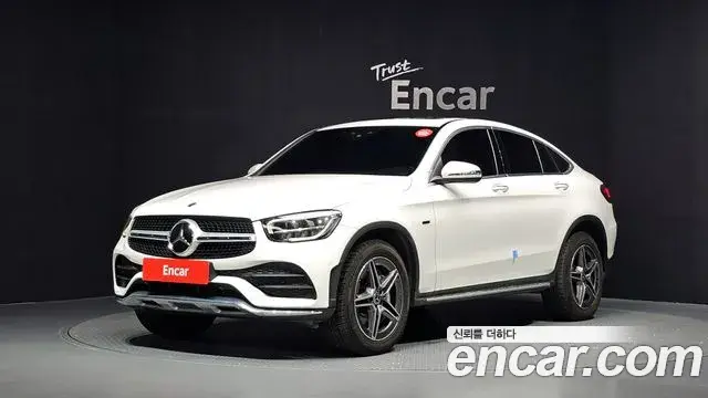 Mercedes-Benz GLC-Class GLC300e 4MATIC Coupe 2021