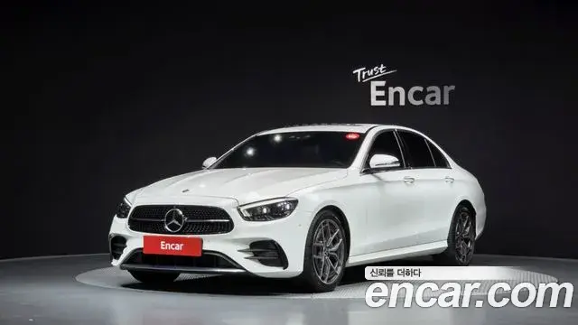 Mercedes-Benz E-Class E220d 4MATIC AMG Line 2021