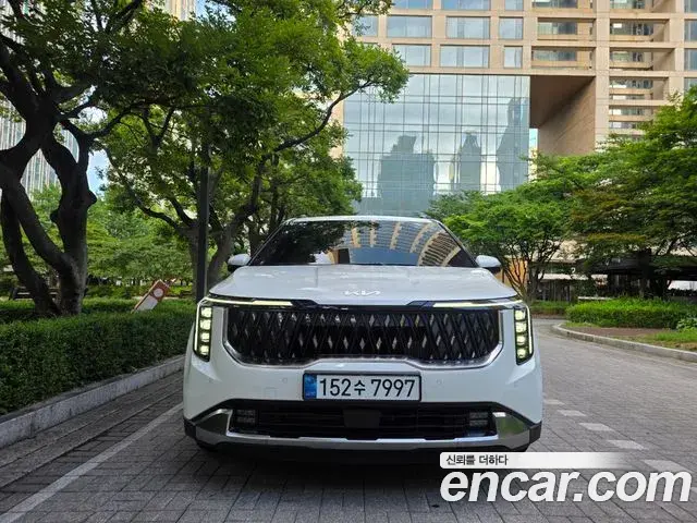Kia Carnival HEV 9seater Nobless 2025