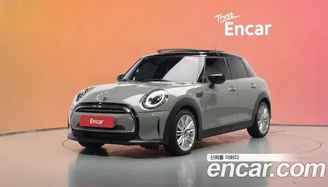 Mini Cooper 5-Door Classic Plus 3rd 2021
