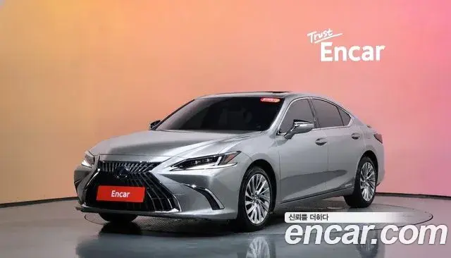Lexus ES Executive 2022
