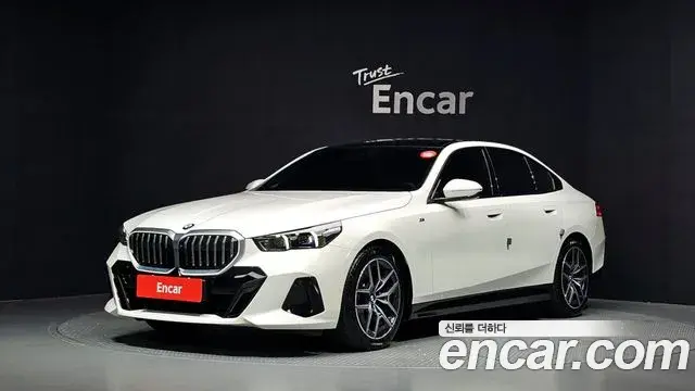 BMW 5-Series 520i M Sport 2024