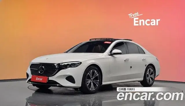 Mercedes-Benz E-Class E200 Avantgarde 2024