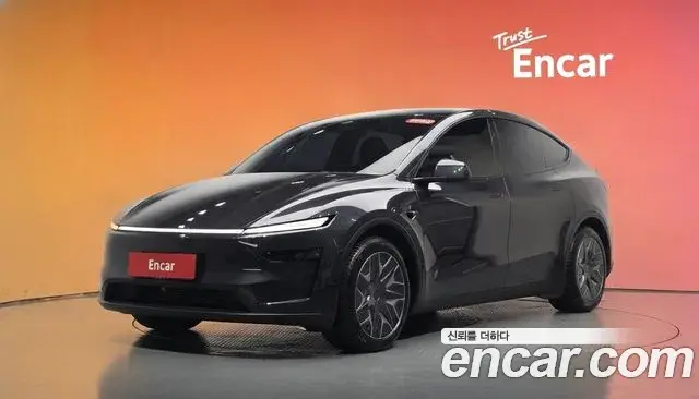 Tesla Model Y L Long Range AWD 2026