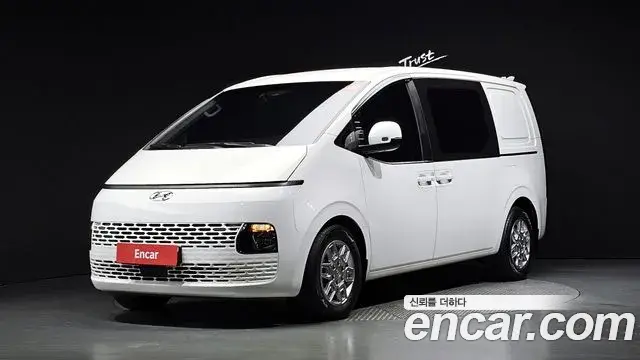 Hyundai Staria Cargo 5-Seater Modern 2021