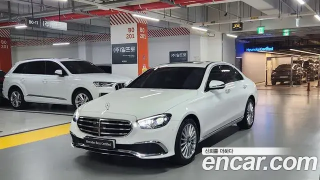 Mercedes-Benz E-Class E250 Exclusive 2022