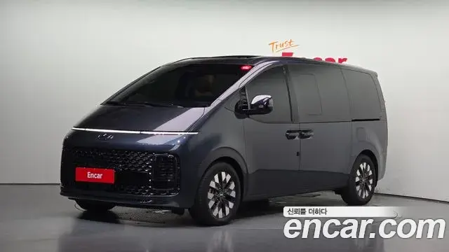 Hyundai Staria 4WD Lounge 9-Seater Inspiration 2023