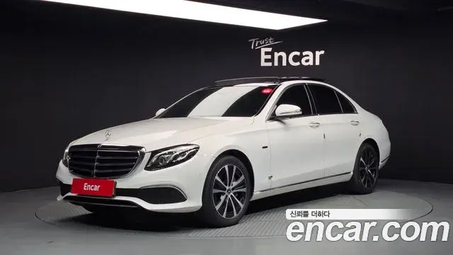 Mercedes-Benz E-Class E300e Exclusive 2019
