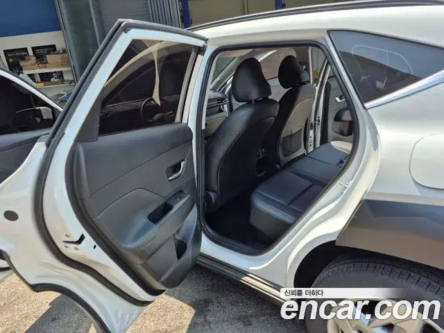 Hyundai Kona Premium 2025