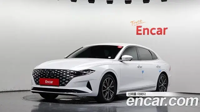 Hyundai Grandeur 2.5 Le Blanc 2022