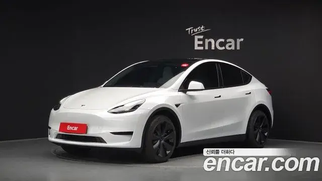 Tesla Model Y RWD 2023