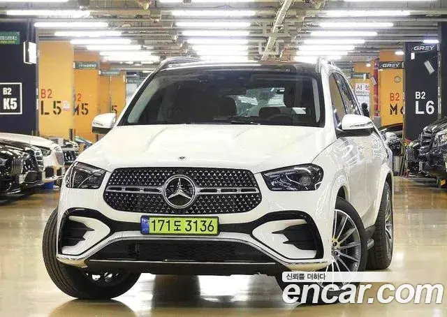 Mercedes-Benz GLE-Class GLE450 4MATIC AMG Line 2025