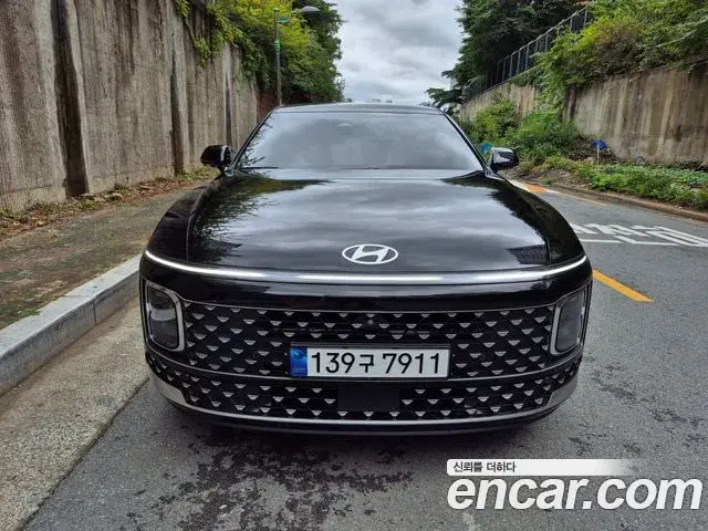 Hyundai Grandeur 2,5 Gasoline 2WD Exclusive 2023