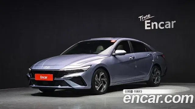 Hyundai AVANTE 1.6 Inspiration 2024