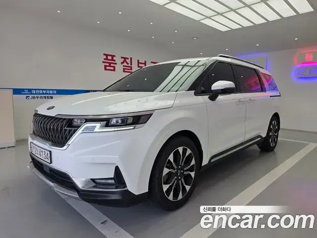 Kia Carnival Diesel 9-Seater Noblesse 2020