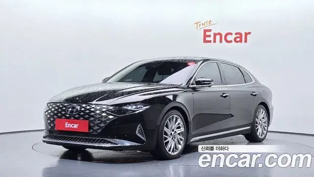 Hyundai Grandeur 2.5 Calligraphy 2022