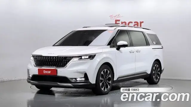 Kia Carnival Gasoline 9-Seater Signature 2023