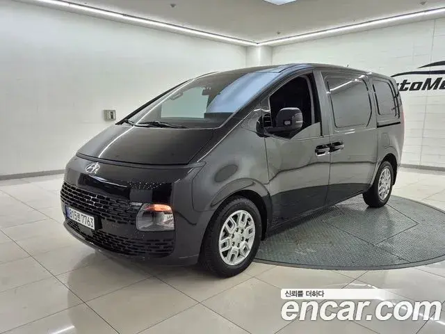 Hyundai Staria Cargo 3-Seater Modern 2023