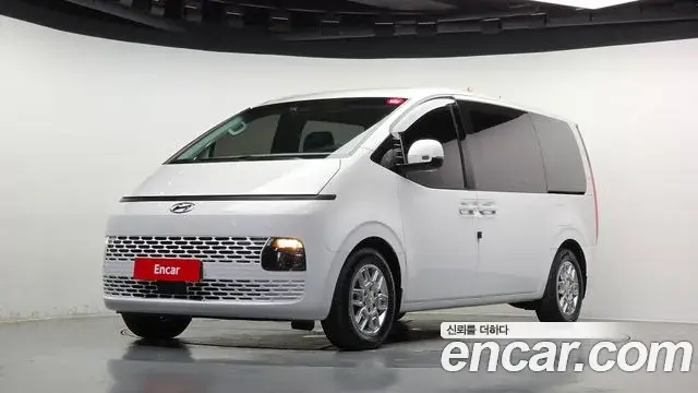Hyundai Staria Tourer 9-Seater Modern 2022