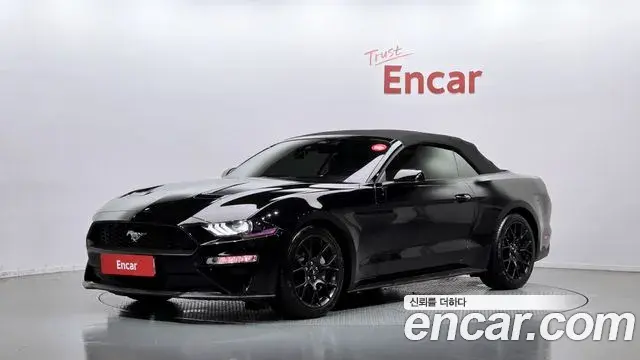 Ford Mustang Convertible 2021