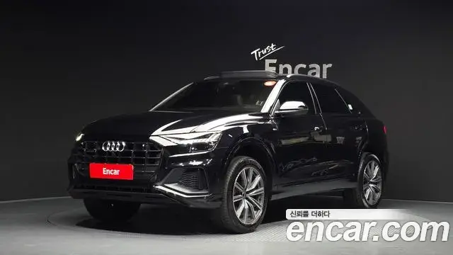 Audi Q8 55 TFSI Quattro Premium 2021