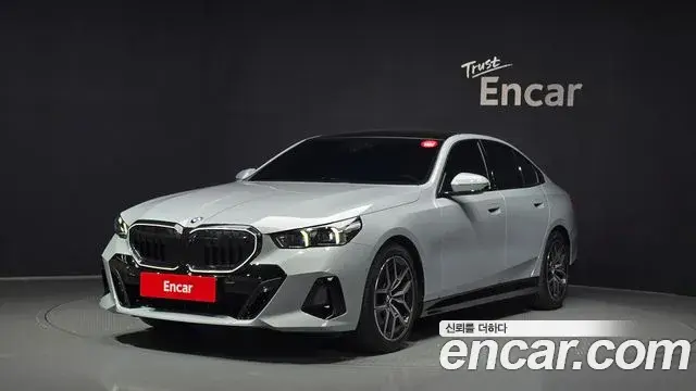 BMW 5-Series 520i M Sport 2026
