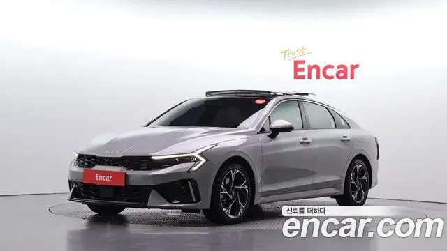 Kia K5 2.0 Signature 2024