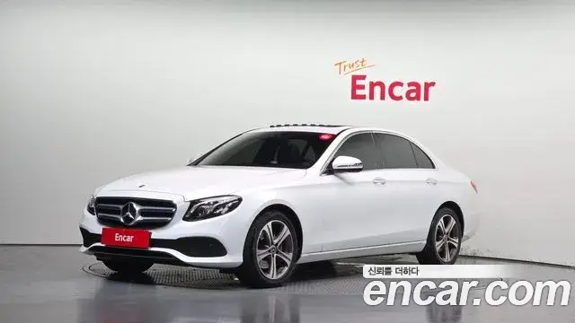 Mercedes-Benz E-Class E220d Avantgarde 2019