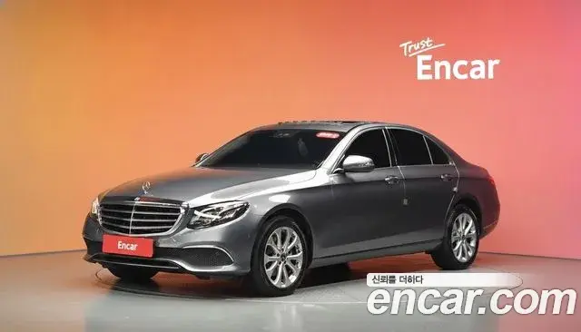Mercedes-Benz E-Class E220d 4MATIC Exclusive 2020
