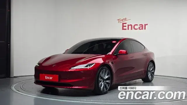 Tesla Model 3 Long Range AWD 2024