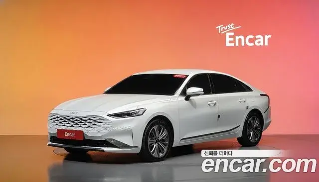 Kia K8 Noblesse 2023