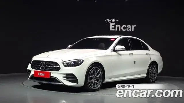 Mercedes-Benz E-Class E220d 4MATIC AMG Line 2021