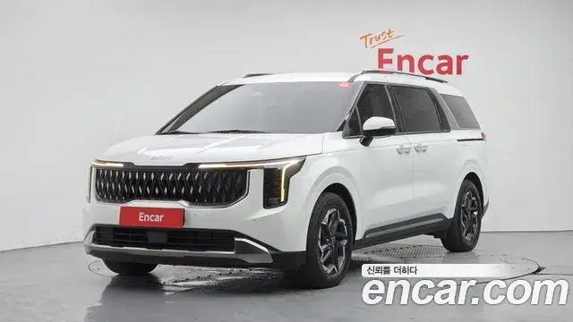 Kia Carnival Diesel 9-Seater Noblesse 2024