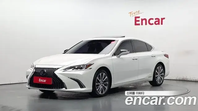 Lexus ES Luxury 2019