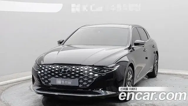 Hyundai Grandeur Le Blanc 2022