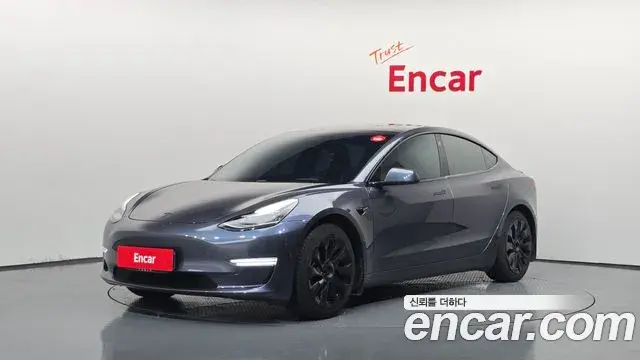 Tesla Model 3 Standard Range Plue RWD 2020