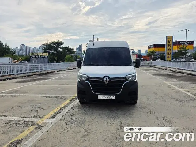 Renault Korea Master 2.3 13-Seater 2020