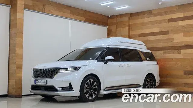 Kia Carnival Gasoline 9-Seater Hi-Limousine Signature 2022