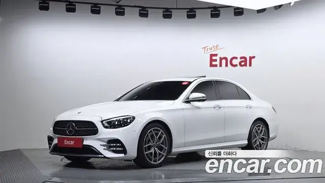 Mercedes-Benz E-Class E220d 4MATIC AMG Line 2021