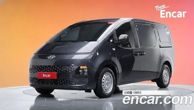 Hyundai Staria Cargo 3-Seater Smart 2025