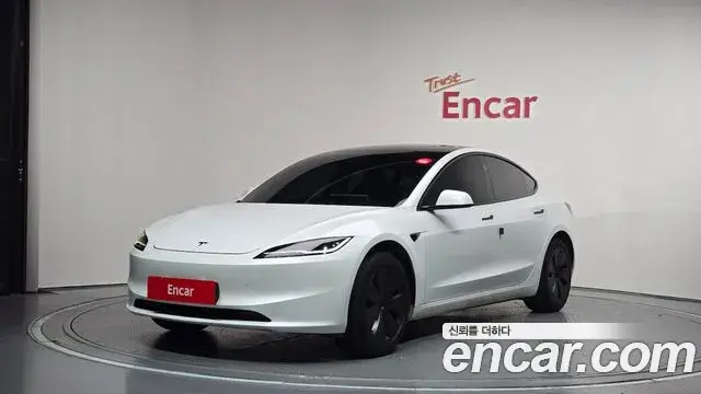 Tesla Model 3 RWD 2024