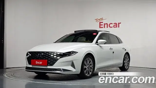 Hyundai Grandeur Calligraphy 2020