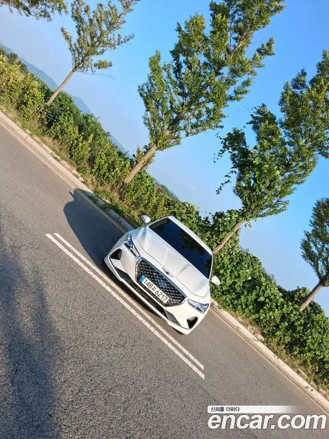 Genesis G70 2.0T Elite 2020