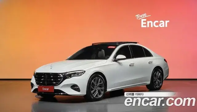 Mercedes-Benz E-Class E220d 4MATIC Exclusive 2024